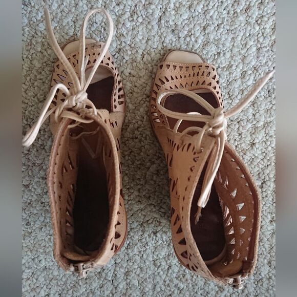 Jeffrey Campbell Rodillo Tan Leather Gladiator Wedge Heels Lace Up size 8 - Picture 4 of 13